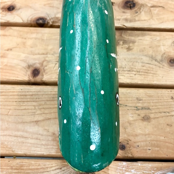 Handcarved Wooden Trout Fish Green Handpainted Cottage Cabin Decor New - Picture 3 of 4